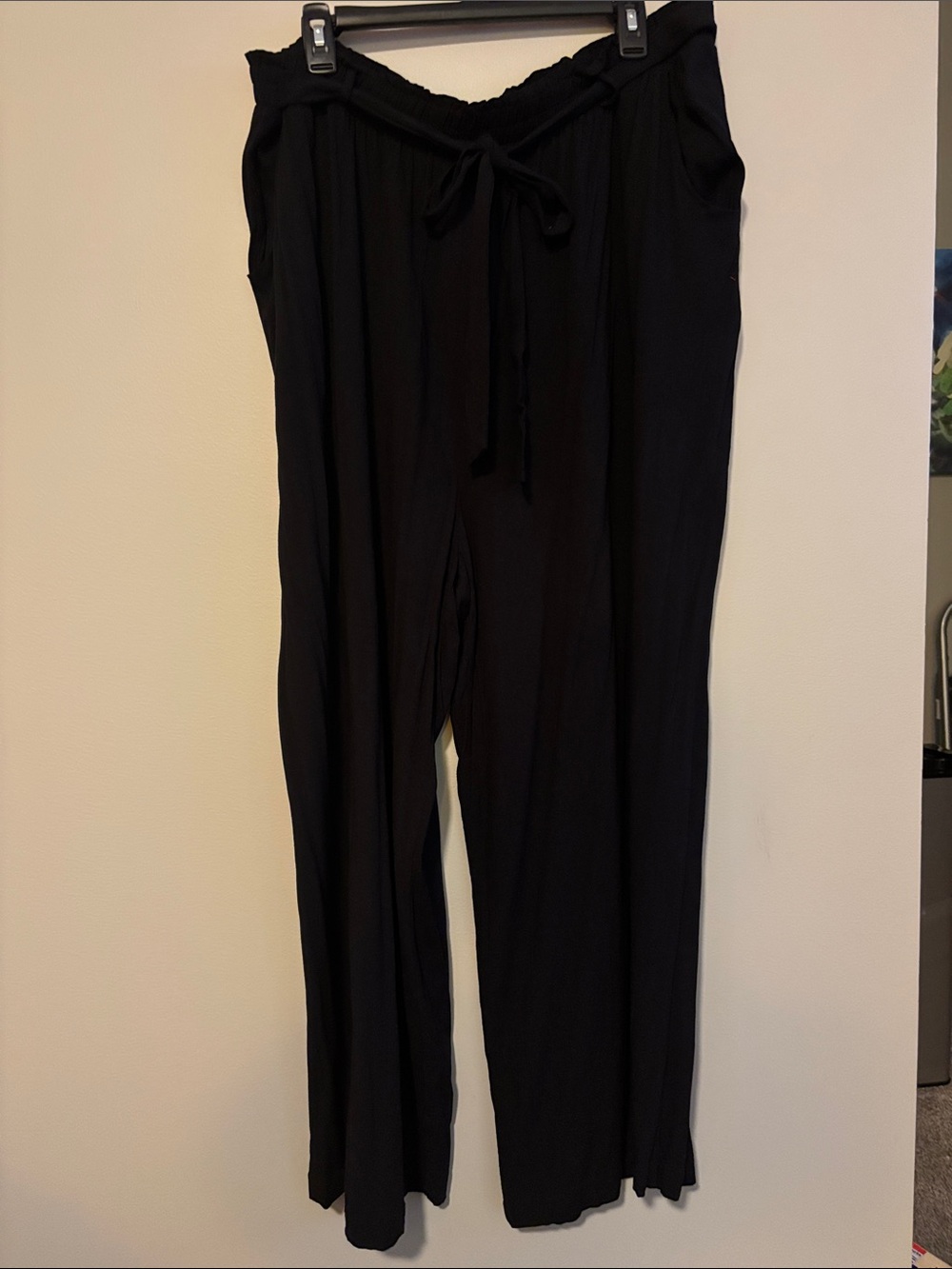 Black Drawstring Wide-Leg Pants